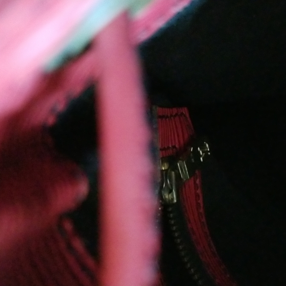 EXQUISITE SHOULDER BAG - Picture 14 of 16